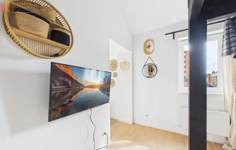 Studio meublé 17m² Lille centre - Meublé, étage élevé - Photo 4