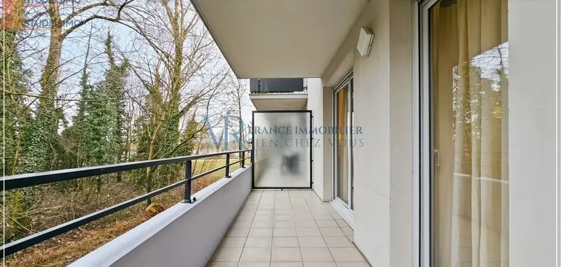 Studio 31m² Divonne-les-Bains - 1 pièce, DPE C - Photo 6