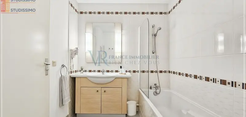 Studio 33m² Divonne-les-Bains - Lumineux, DPE C - Photo 7