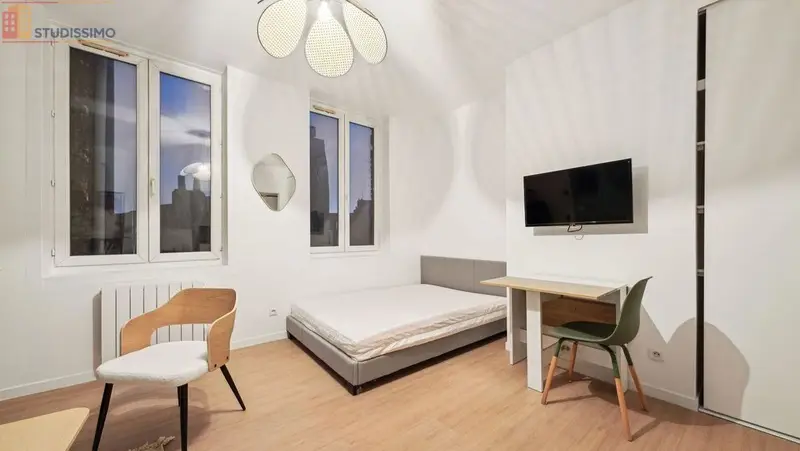 Studio meublé 22m² Lille 59000 - Meublé, 2e étage - Photo 1