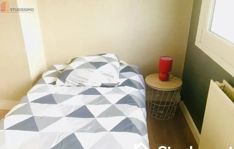Studio meublé 10m² Aulnoy-lez-Valenciennes - Meublé - Photo 3
