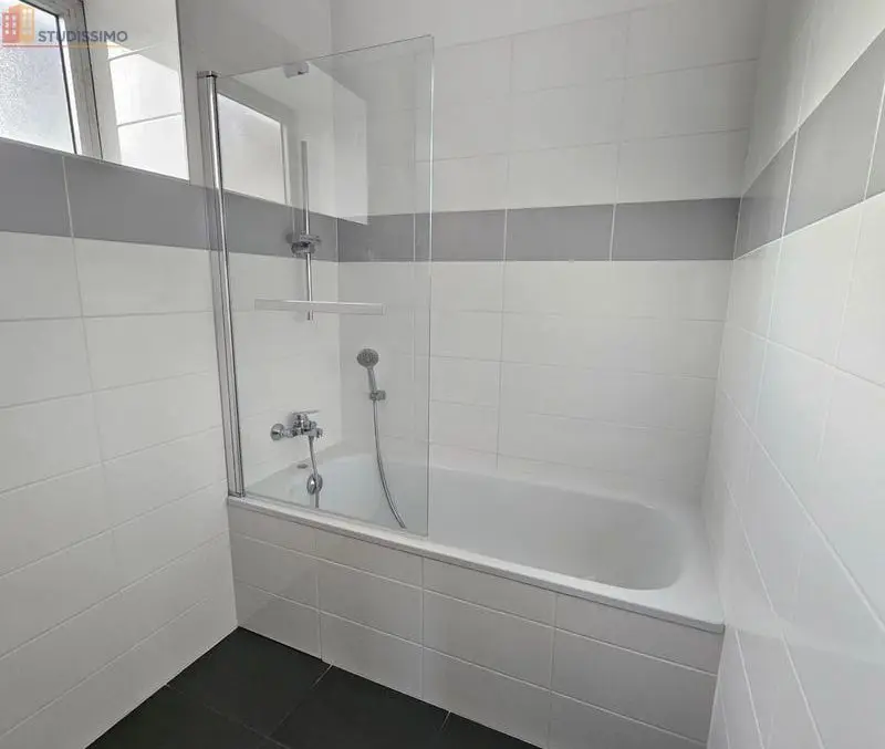 Studio meublé 24m² Roubaix - Meublé, DPE D - Photo 3