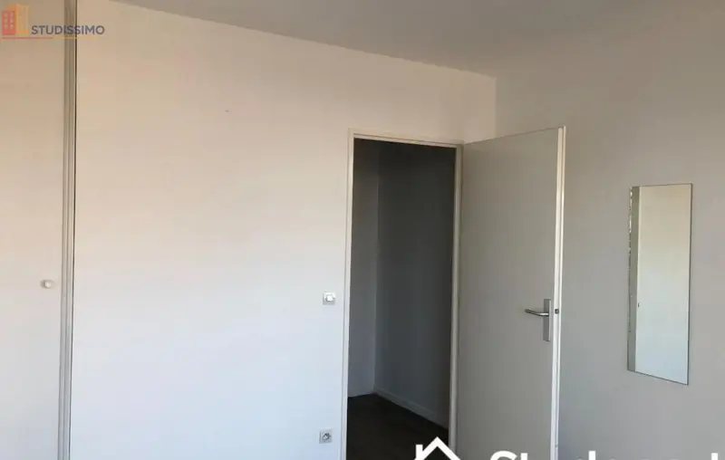 Studio meublé 18m² Lille - Étage élevé, lumineux - Photo 7