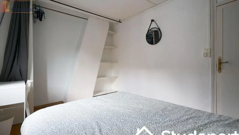Studio meublé 10m² Tourcoing - Calme, meublé - Photo 7