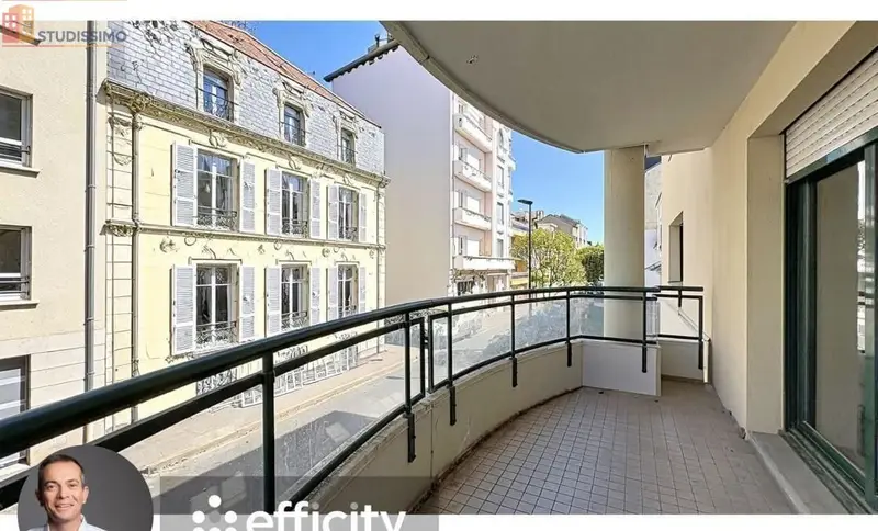 Studio 34m² Vichy - Étage 1/6, DPE D - Photo 1