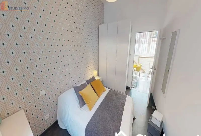 Studio meublé 10m² Lille 59000 - Calme, lumineux - Photo 2