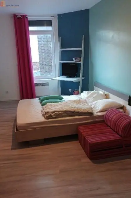 Studio meublé 9m² Valenciennes - Meublé, calme - Photo 6