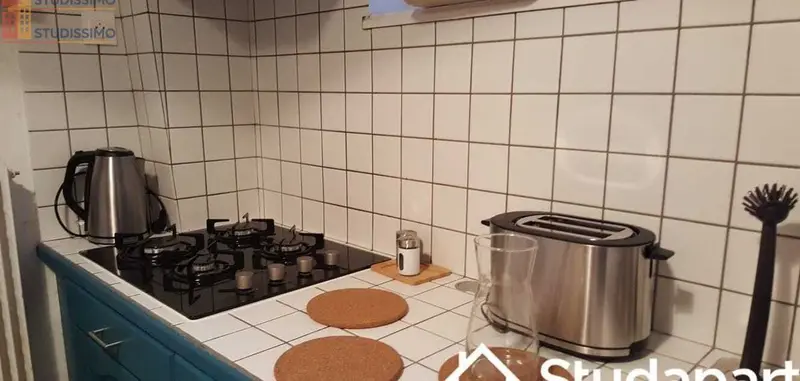 Studio meublé 13m² Roubaix - 3e étage, meublé - Photo 1