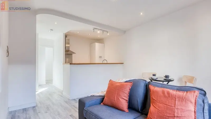 Studio meublé 38m² Lille centre - Meublé, 1er étage - Photo 8