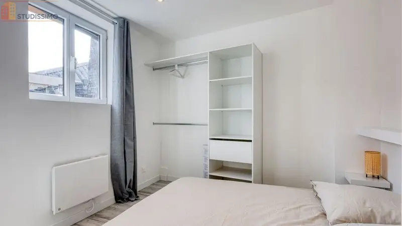 Studio meublé 38m² Lille centre - Meublé, 1er étage - Photo 2