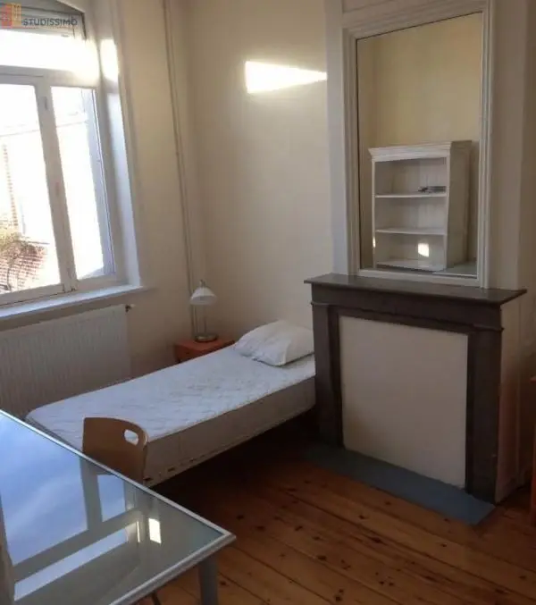 Studio meublé 14m² Lille 59800 - Meublé, DPE A - Photo 3