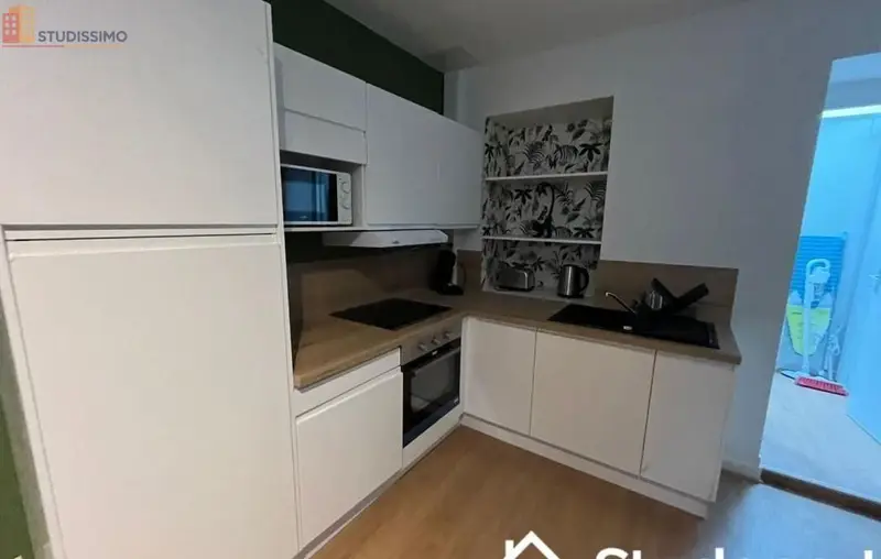 Studio meublé 10m² Lille centre - Calme, lumineux - Photo 2