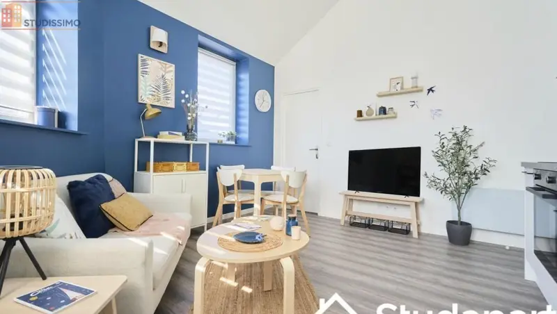 Studio meublé 10m² Lille 59000 - Calme, lumineux - Photo 1