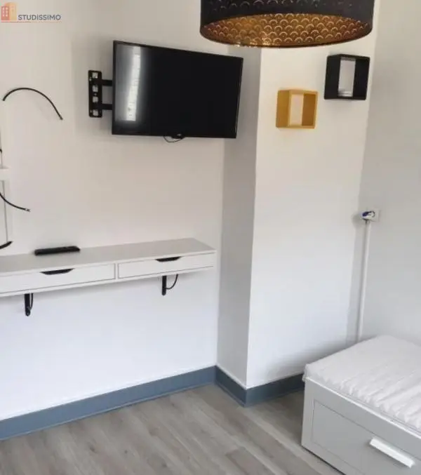Studio meublé 17m² Lille 59800 - Meublé, DPE A - Photo 2
