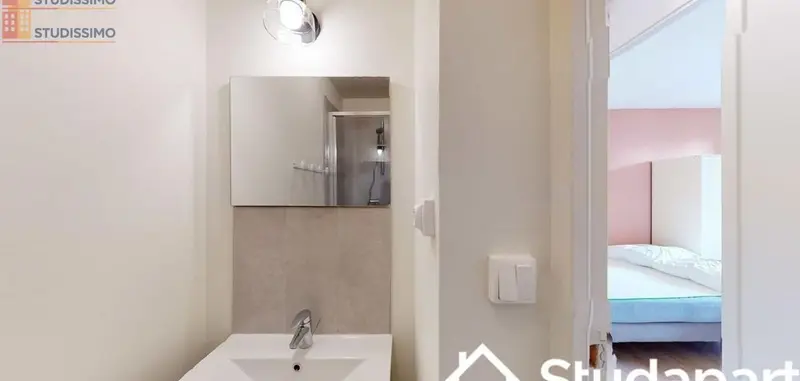 Studio 10m² Lille 59000 - Meublé, lumineux - Photo 1
