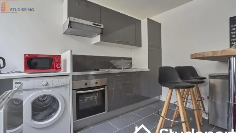 Studio meublé 11m² Lille 59000 - Meublé, DPE A - Photo 2