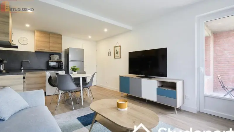 Studio meublé 11m² Lille 59000 - Calme, lumineux - Photo 1