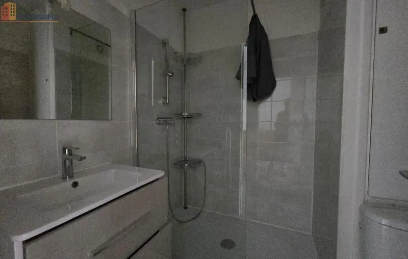 Studio 30m² Barcelonnette - Étage intermédiaire, lumineux - Photo 5