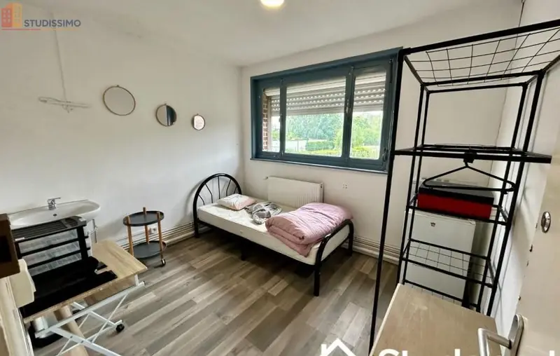 Studio meublé 10m² Aulnoy-lez-Valenciennes - Meublé - Photo 7
