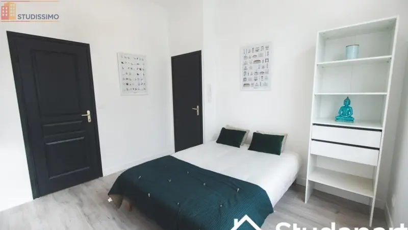 Studio meublé 19m² Lille centre - Calme, lumineux - Photo 2