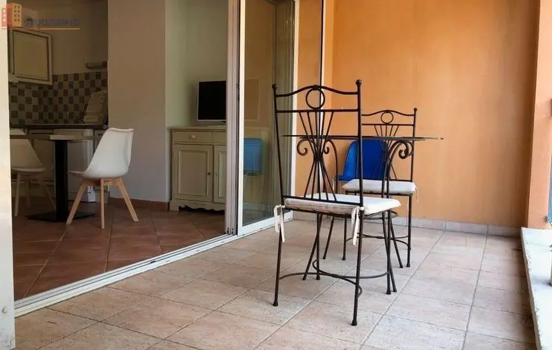 Studio 23m² Gréoux-les-Bains - Étage 1/3 - Photo 8