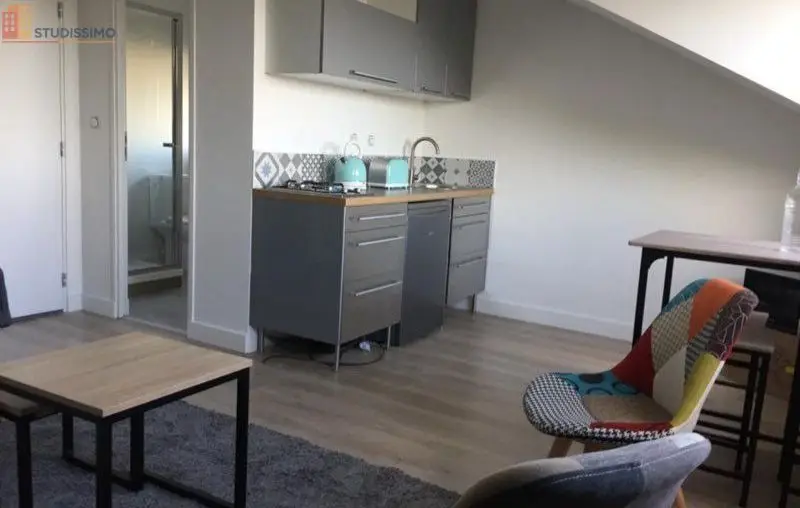 Studio meublé 25m² Roubaix 59100 - Proche EDHEC, lumineux - Photo 3