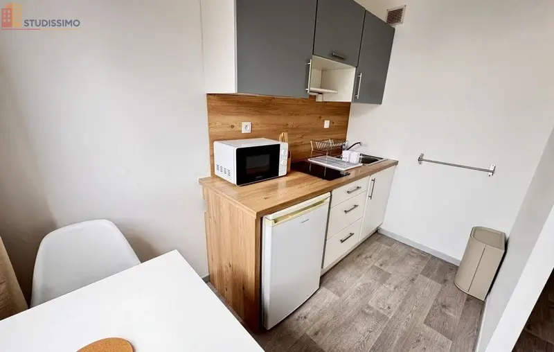 Studio meublé 30m² Lille centre 59000 - Calme, lumineux - Photo 8