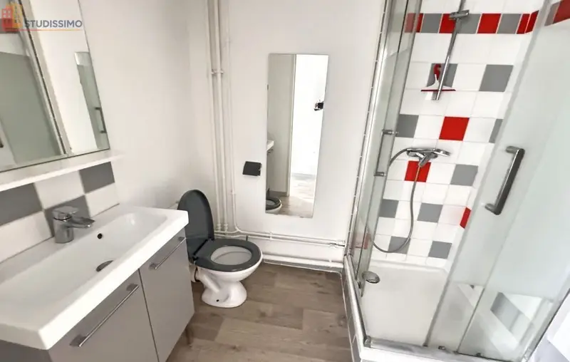 Studio meublé 30m² Lille centre 59000 - Calme, lumineux - Photo 2