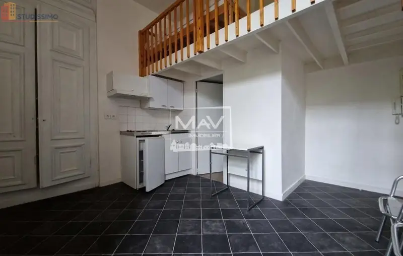 Studio meublé 17m² Tourcoing - Meublé, lumineux - Photo 2