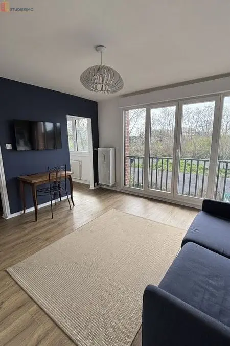 Studio 30m² Cambrai - Meublé, lumineux - Photo 2