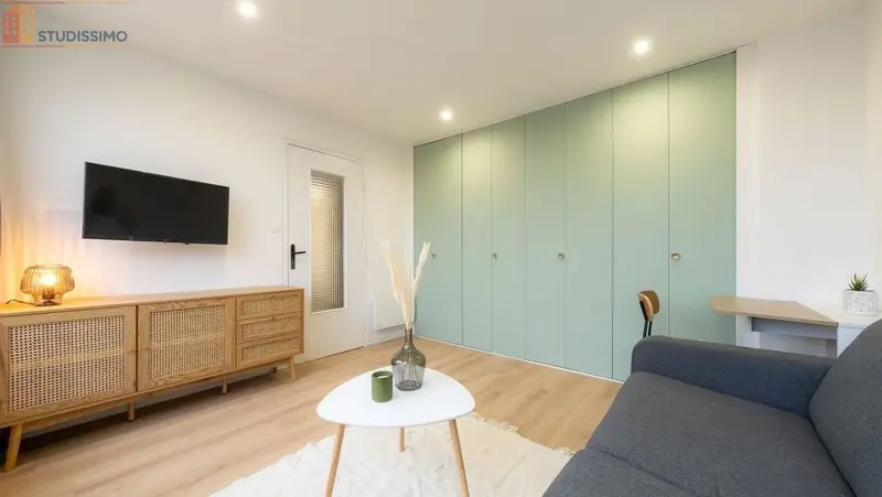 Studio 24m² Lille centre - Meublé, étage élevé - Photo 11