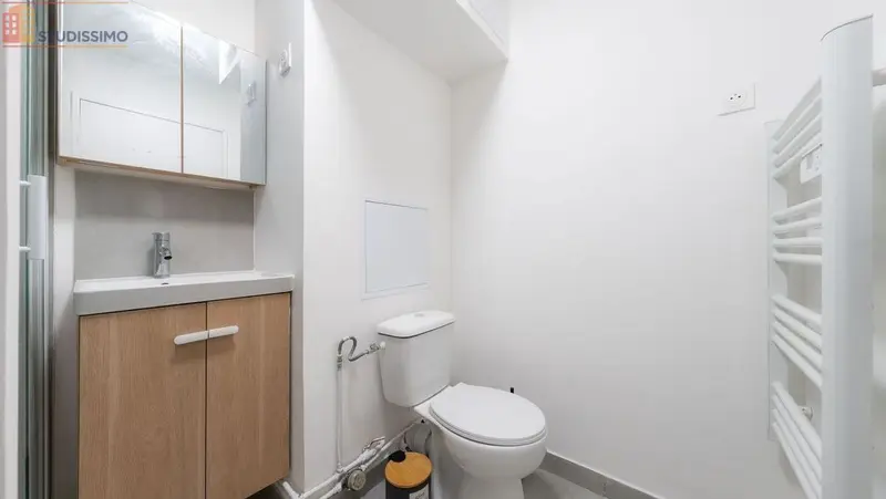 Studio 24m² Lille centre - Meublé, étage élevé - Photo 1