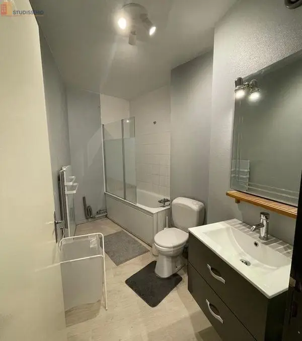Studio 29m² Lille 59000 - Meublé, DPE D - Photo 4