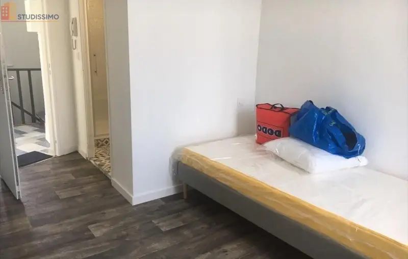 Studio 15m² Roubaix 59100 - Photo 6