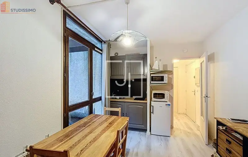 Studio 18m² Uvernet-Fours - Étage 3, DPE F - Photo 3