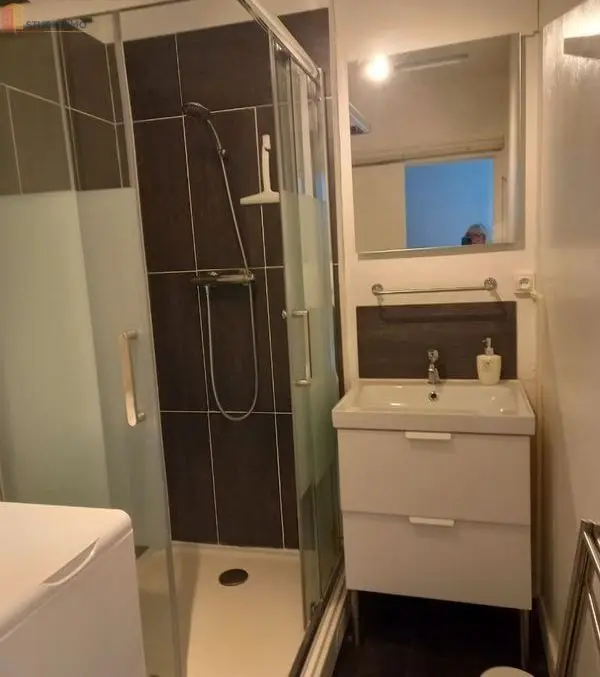 Studio meublé 26m² Lille 59800 - Proche La Catho - Photo 2