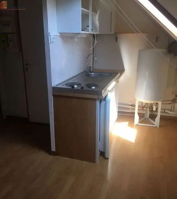 Studio 20m² Lille 59800 - Étage élevé, DPE D - Photo 2