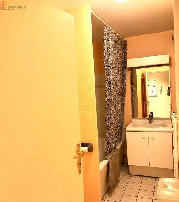 Studio meublé 26m² Lille 59800 - Vieux-Lille, lumineux - Photo 1