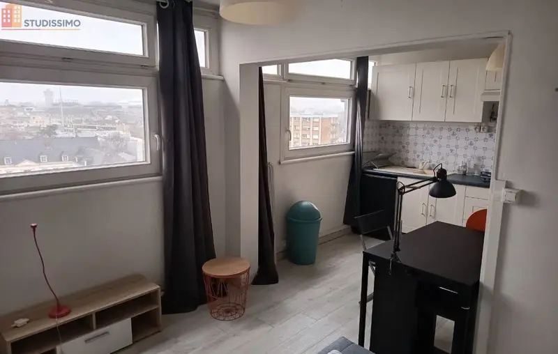 Studio 24m² Valenciennes - Meublé, dernier étage - Photo 1