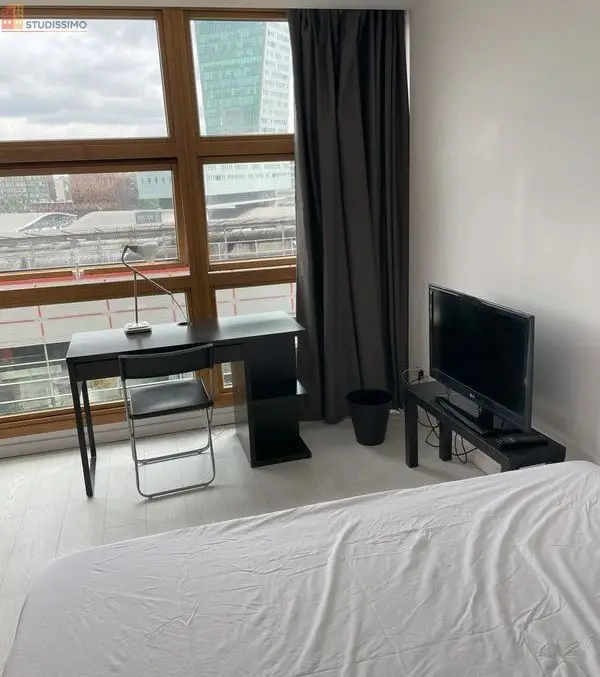 Studio 31m² Lille centre - Meublé, proche gares - Photo 2