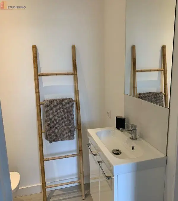 Studio meublé 16m² Lille Sébastopol - Lumineux, terrasse - Photo 4