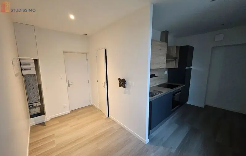 Studio 23m² Coudekerque-Branche - Refait à neuf, meublé - Photo 3