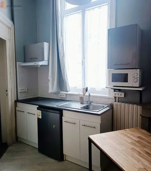 Studio meublé 12m² Lille centre - Proche métro, calme - Photo 2