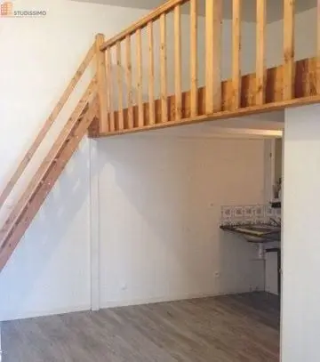 Studio 25m² Roubaix 59100 - Mezzanine, individuel - Photo 2
