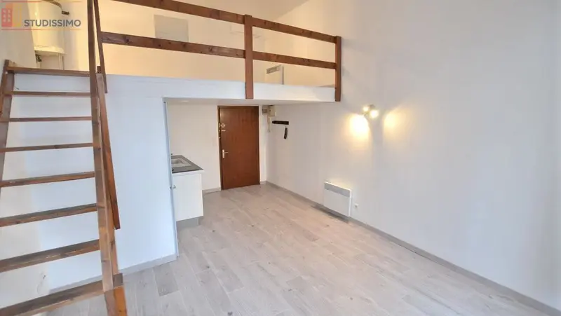 Studio 23m² Lille 59800 - Lumineux, proche commerces - Photo 2
