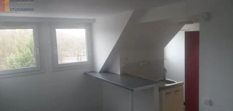 Studio meublé 22m² Lille 59800 - Lumineux, 5e étage - Photo 2
