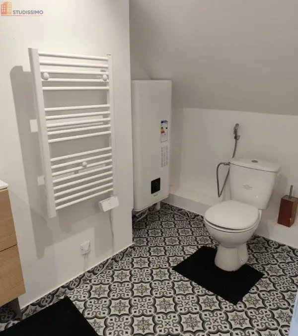 Studio 42m² Wasquehal - Meublé, dernier étage - Photo 2