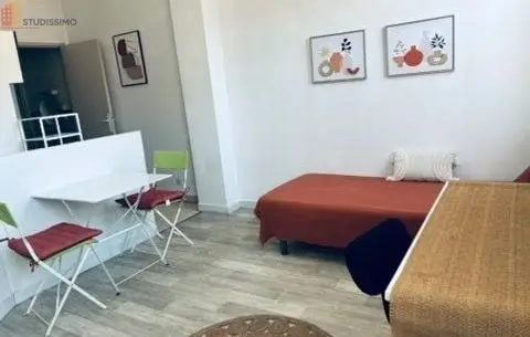 Studio meublé 18m² Valenciennes centre-ville - Meublé - Photo 4