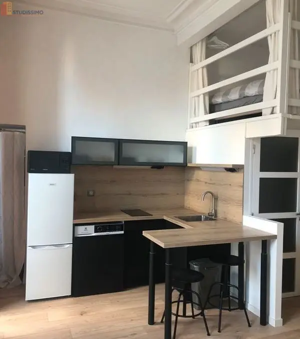 Studio meublé 32m² Lille centre - Mezzanine, balcon - Photo 2