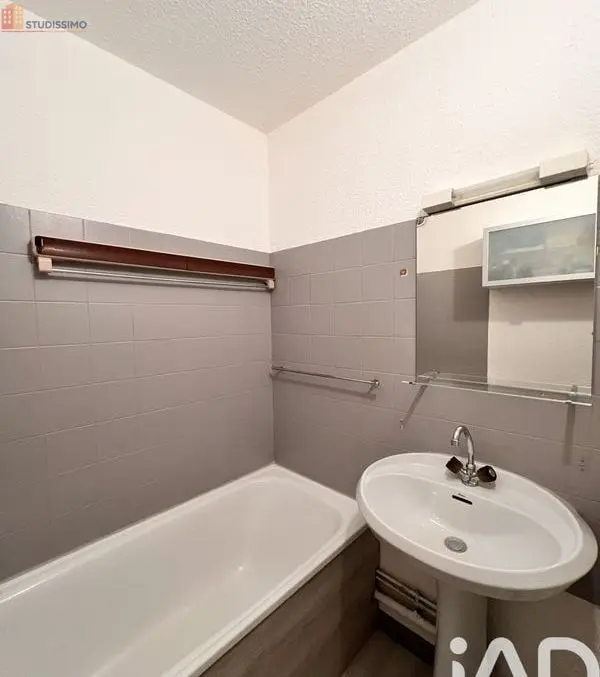 Studio 21m² Risoul 05600 - Dernier étage, vue montagne - Photo 4